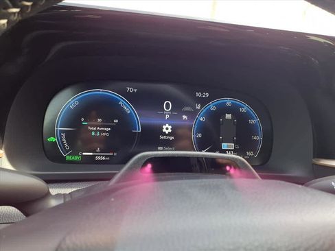 Used 2026 Toyota Crown Limited image 11