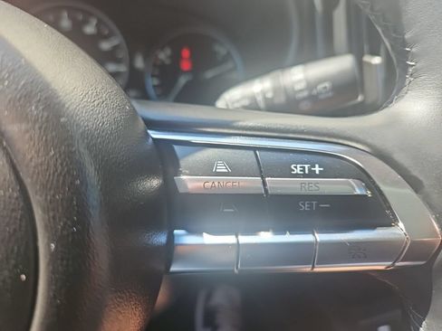Used 2025 MAZDA CX-50 AWD 2.5 Hybrid w/ Premium Pkg image 17