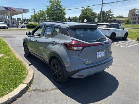 Certified 2021 Nissan Kicks SR w/ SR Premium Package FWD image 7