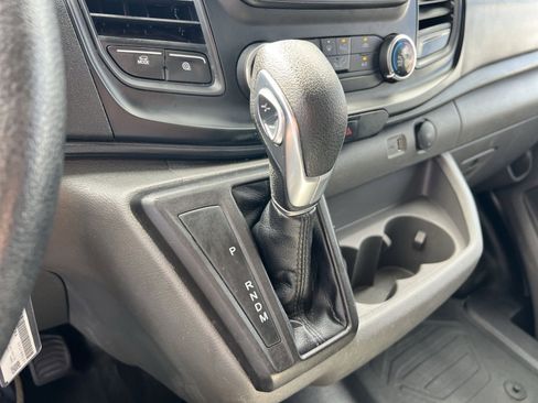 Used 2023 Ford Transit 250 Medium Roof image 28