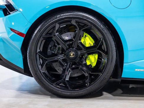 Used 2024 Lamborghini Huracan Tecnica RWD image 26
