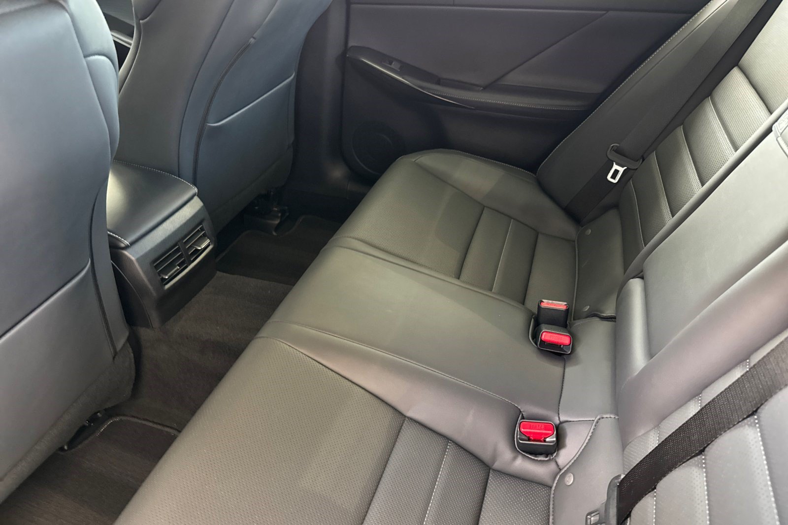 Certified 2025 Lexus IS 350 F Sport w/ Accessory Package 2 RWD image 15