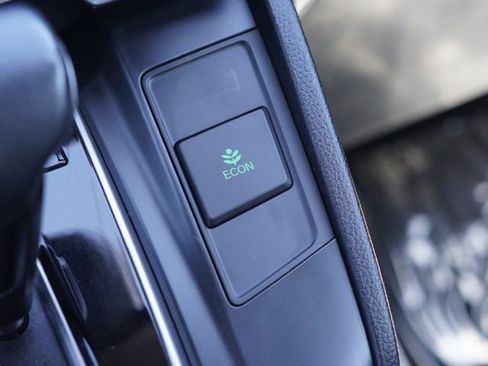 Used 2019 Honda CR-V Touring image 25
