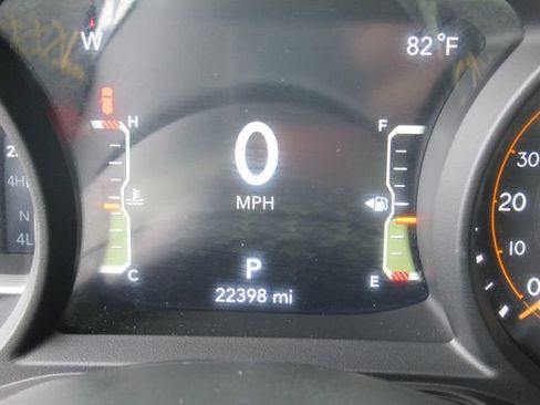 Certified 2025 Jeep Wrangler Unlimited Sahara w/ Safety Group AWD/4WD image 26