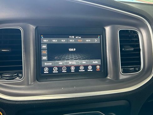 Used 2022 Dodge Charger SXT RWD image 32