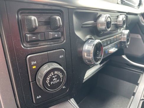 Used 2023 Ford F150 Lariat w/ FX4 Off-Road Package AWD/4WD image 16