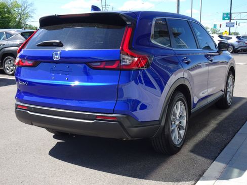 Used 2025 Honda CR-V EX-L image 5