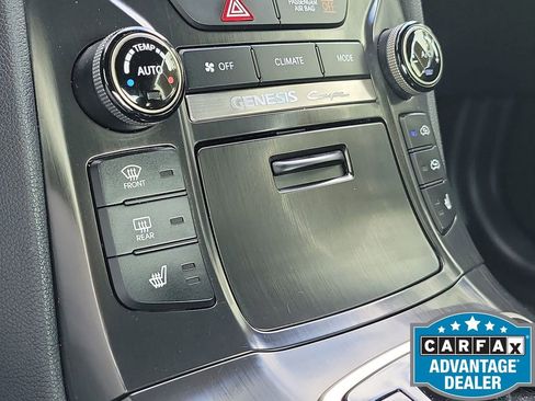 Used 2014 Hyundai Genesis 3.8 image 35