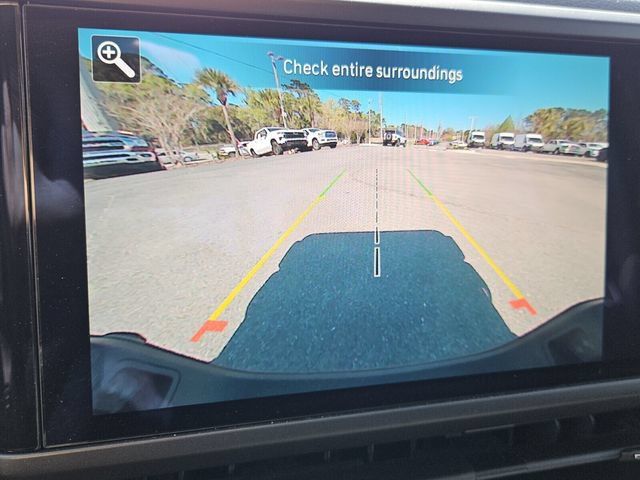 Used 2025 Jeep Gladiator Sport AWD/4WD image 18