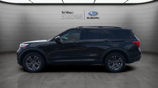 Used 2021 Ford Explorer XLT w/ Equipment Group 202A AWD/4WD image 9