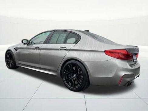 Used 2018 BMW M5 image 3
