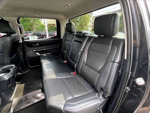 Used 2024 Toyota Tundra Limited AWD/4WD image 24