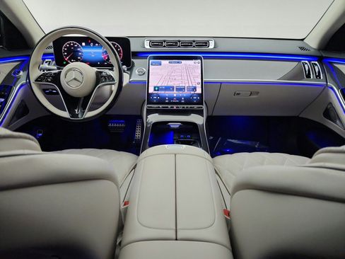 Certified 2025 Mercedes-Benz S 580 4MATIC Sedan image 28