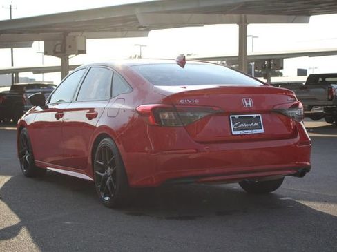 Used 2022 Honda Civic Sport image 5
