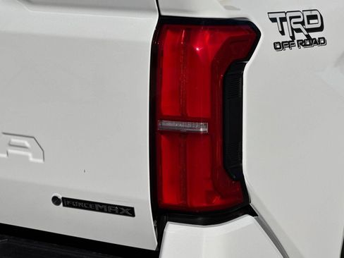 New 2026 Toyota Tacoma TRD Off-Road AWD/4WD image 31