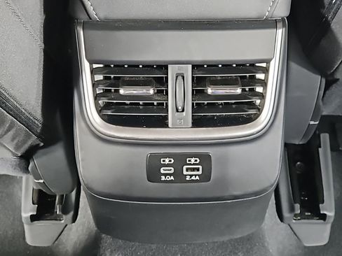 Certified 2025 Subaru Outback Premium image 23