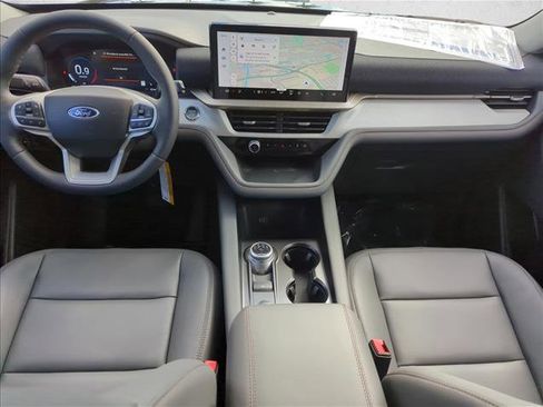New 2026 Ford Explorer Active w/ Active Comfort Package image 15