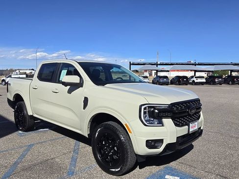 New 2026 Ford Ranger Lariat w/ FX4 Off-Road Package AWD/4WD image 4