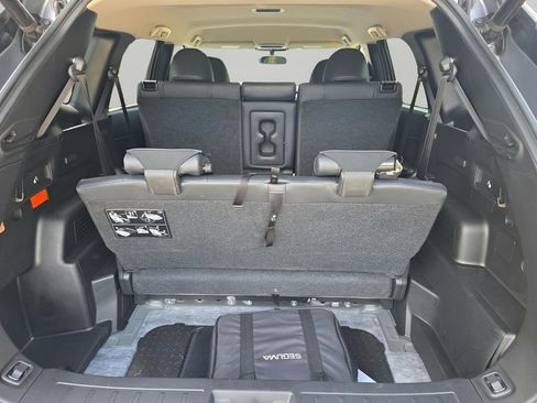 Used 2023 Mitsubishi Outlander SE image 37