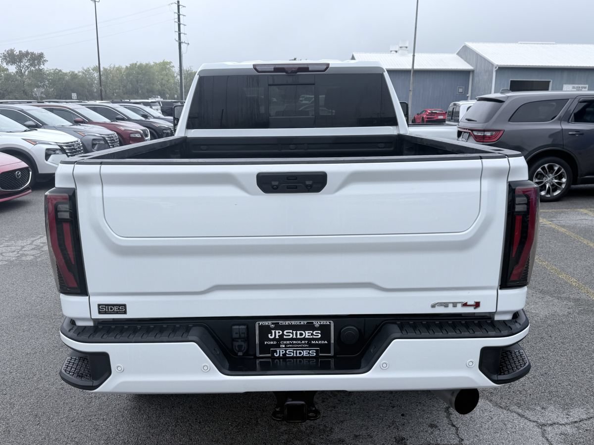 Used 2024 GMC Sierra 2500 AT4 w/ Max Trailering Package AWD/4WD image 6