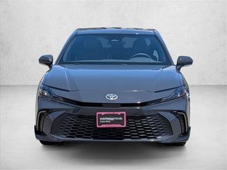Used 2025 Toyota Camry SE FWD video 2