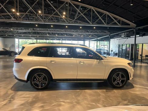 Used 2023 Mercedes-Benz GLS 580 4MATIC image 6