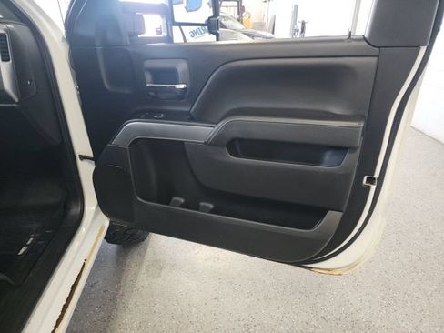 Used 2018 Chevrolet Silverado 3500 LT w/ Snow Plow Prep Package AWD/4WD image 17