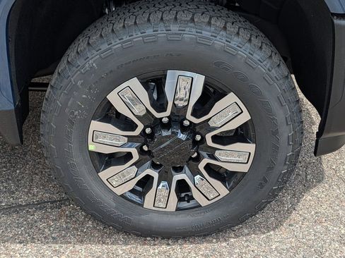 New 2026 GMC Sierra 3500 Denali w/ Denali Reserve Package AWD/4WD image 20