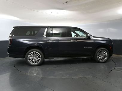 New 2025 Chevrolet Suburban Premier