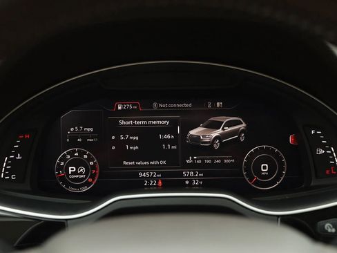 Used 2018 Audi Q7 3.0T Prestige w/ Prestige Package image 24