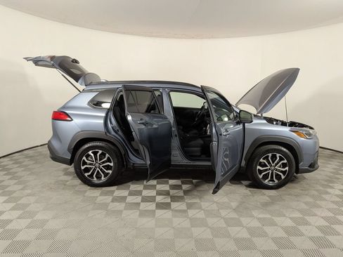 Used 2023 Toyota Corolla Cross AWD Hybrid image 9