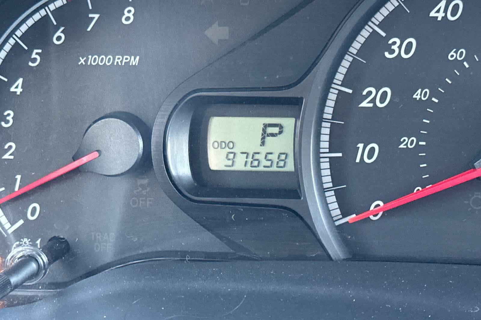Used 2011 Toyota Sienna LE FWD image 26