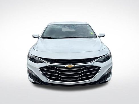 Used 2024 Chevrolet Malibu LT FWD image 3