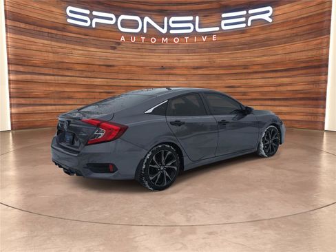 Used 2019 Honda Civic Sport image 7