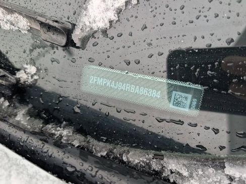 Used 2024 Ford Edge SEL image 34