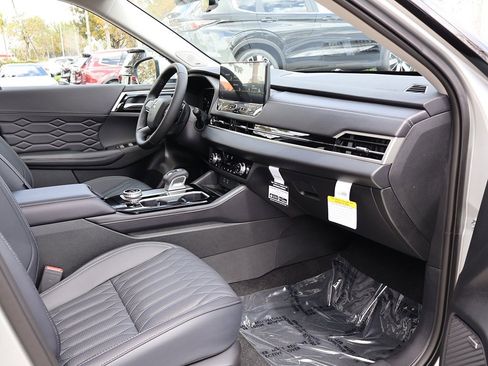 New 2026 Mitsubishi Outlander SEL image 29