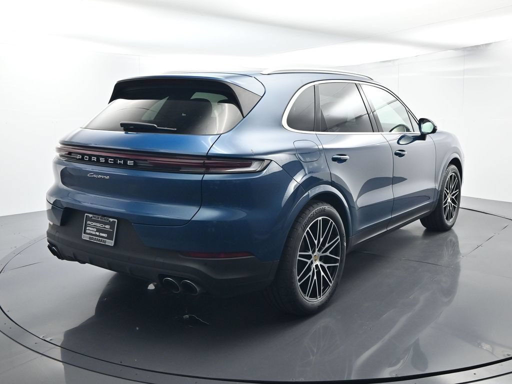 Certified 2024 Porsche Cayenne AWD/4WD image 14
