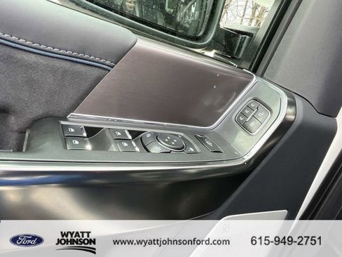 New 2026 Ford F250 Platinum AWD/4WD image 24