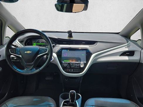 Used 2021 Chevrolet Bolt Premier w/ Infotainment Package FWD image 16