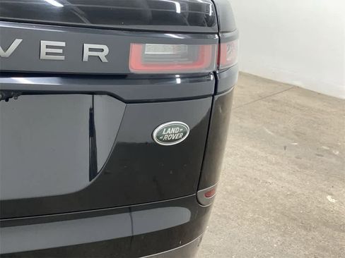 Used 2018 Land Rover Range Rover Velar R-Dynamic SE image 10
