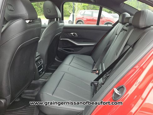 Used 2024 BMW 330i Sedan RWD image 4