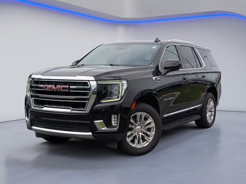Used 2024 GMC Yukon SLT AWD/4WD image 2