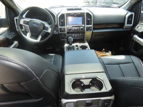 Certified 2019 Ford F150 Lariat w/ Equipment Group 502A Luxury RWD image 22