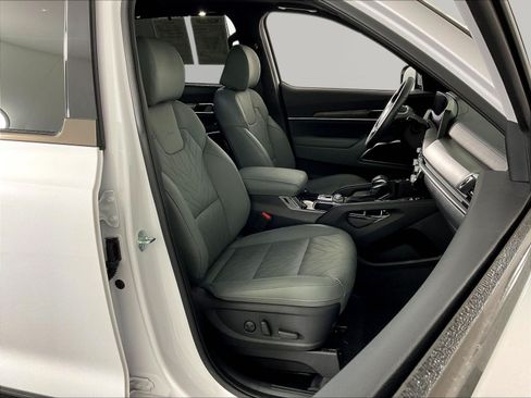 Used 2024 Kia Telluride SX X-Line AWD/4WD image 30
