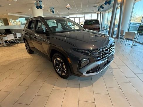 New 2026 Hyundai Tucson SEL image 3