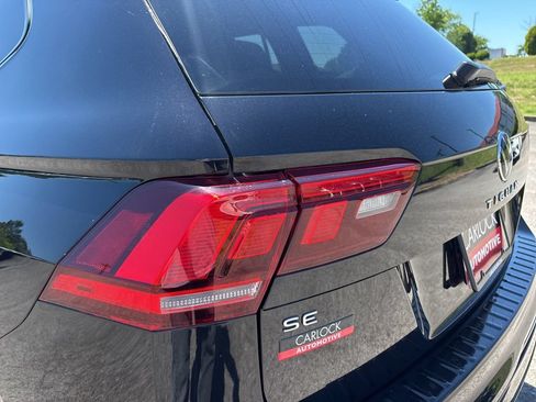 Used 2024 Volkswagen Tiguan SE R-Line FWD image 13