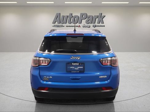 Used 2024 Jeep Compass Latitude AWD/4WD image 6