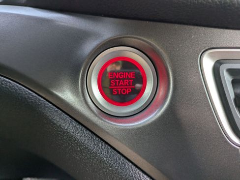 Certified 2022 Honda Pilot Sport image 22