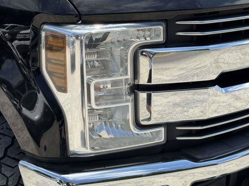 Used 2019 Ford F250 Lariat AWD/4WD image 7