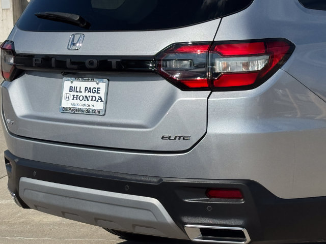 Used 2023 Honda Pilot Elite image 8
